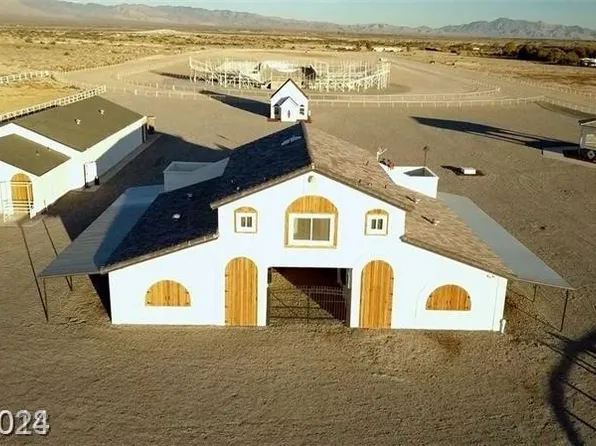 9381 S Homestead Rd, Pahrump, NV 89061