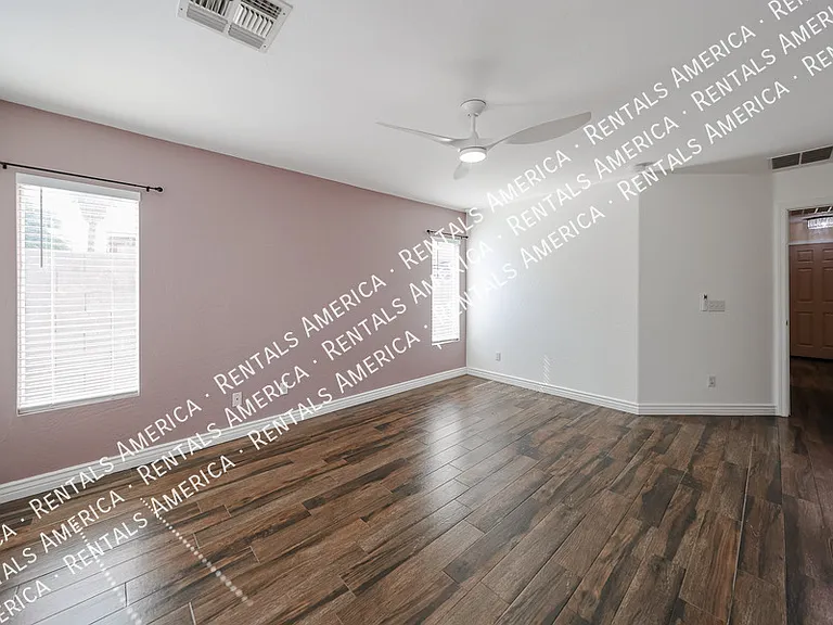 15428 W Mauna Loa Ln — Photo 27