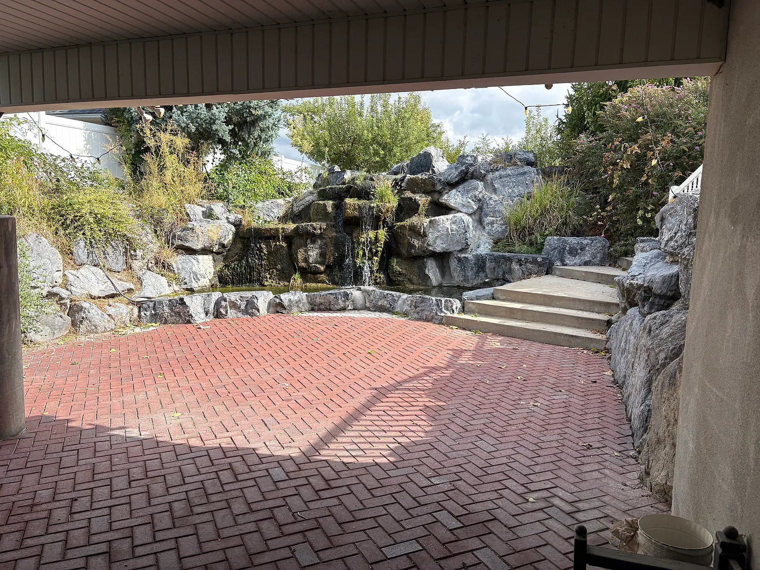 3 bed, 3000 sqft, $2,000 — Photo 3