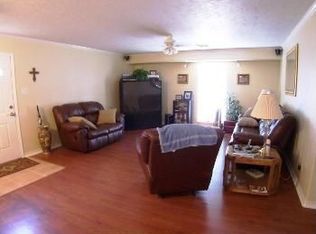 2738 Apache Dr, Montgomery, TX 77316