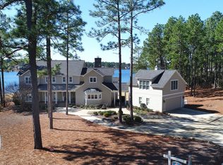 108 Logan Ct, West End, NC 27376