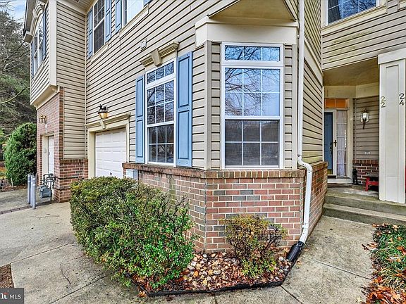 3rd image of 22 Ferns Ct