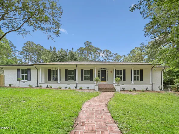 1455 Robert Dr, Jackson, MS 39211