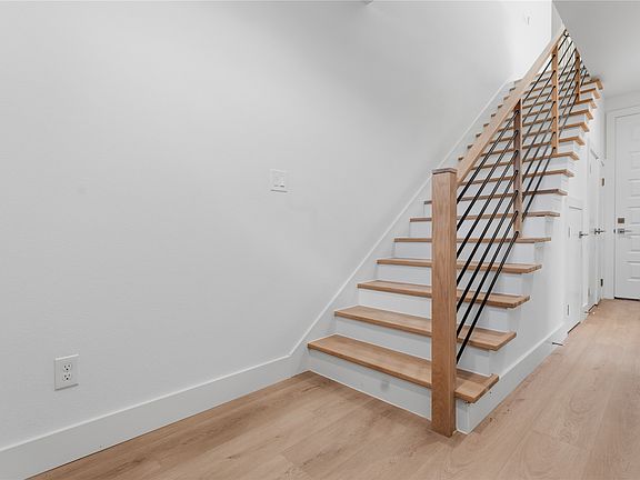4th image of 2925 Spruce Valley Ln #310