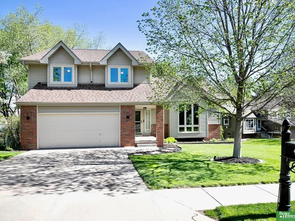 4312 Hike Cir, Bellevue, NE 68123