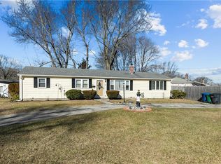 140 Asylum Rd, Warwick, RI 02886