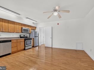 4307 Locust St #3, Philadelphia, PA 19104