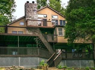 3770 Lake View Dr SE, Elizabeth, IN 47117