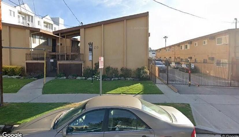 1st image of 1720 Grismer Ave #L