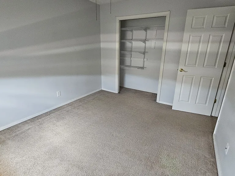 105 E Lincoln St #1-I-1 — Photo 17