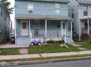 161 N 4th St, Chambersburg, PA 17201