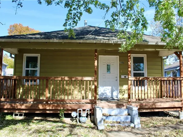 10802 Felton St, Sugar Creek, MO 64054