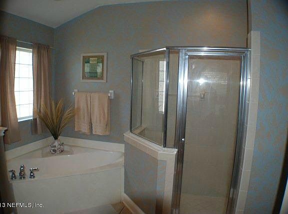 5th image of 1020 Moosehead Dr