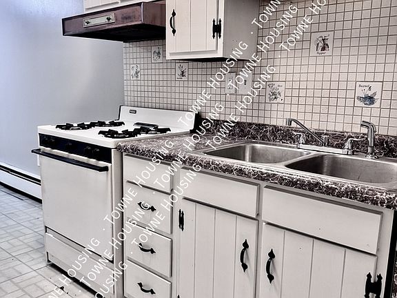 4th image of 70 Harvey Ave APT 3