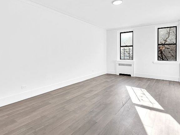 2nd image of 3000 Valentine Ave APT 2H
