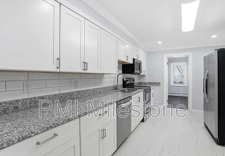 805 Mulberry Ave — Photo 9