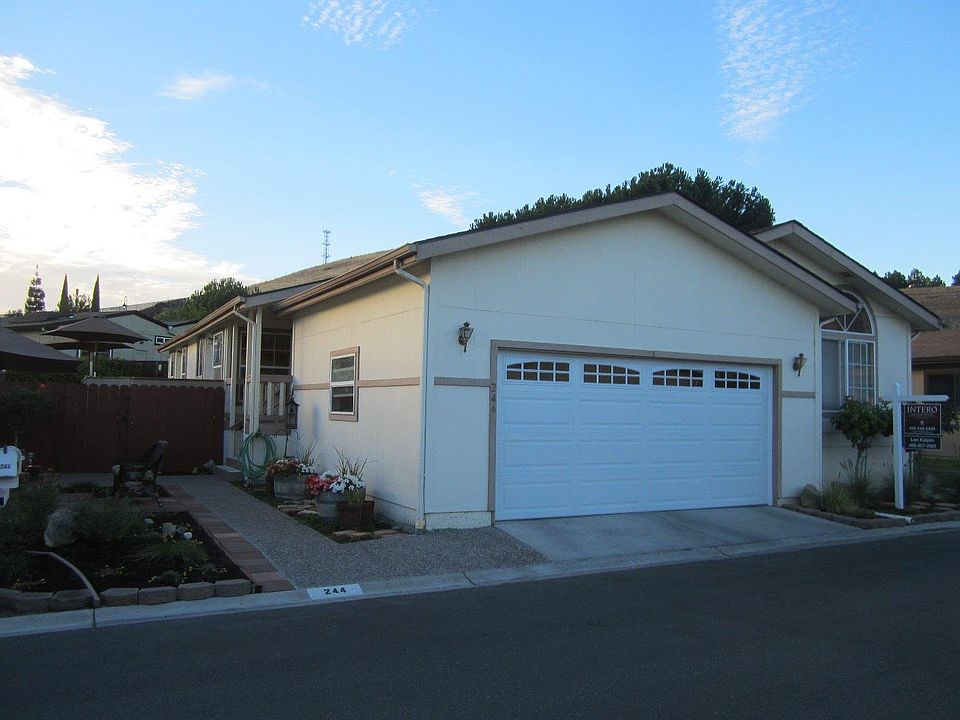 1st image of 244 Mountain Springs Dr #244