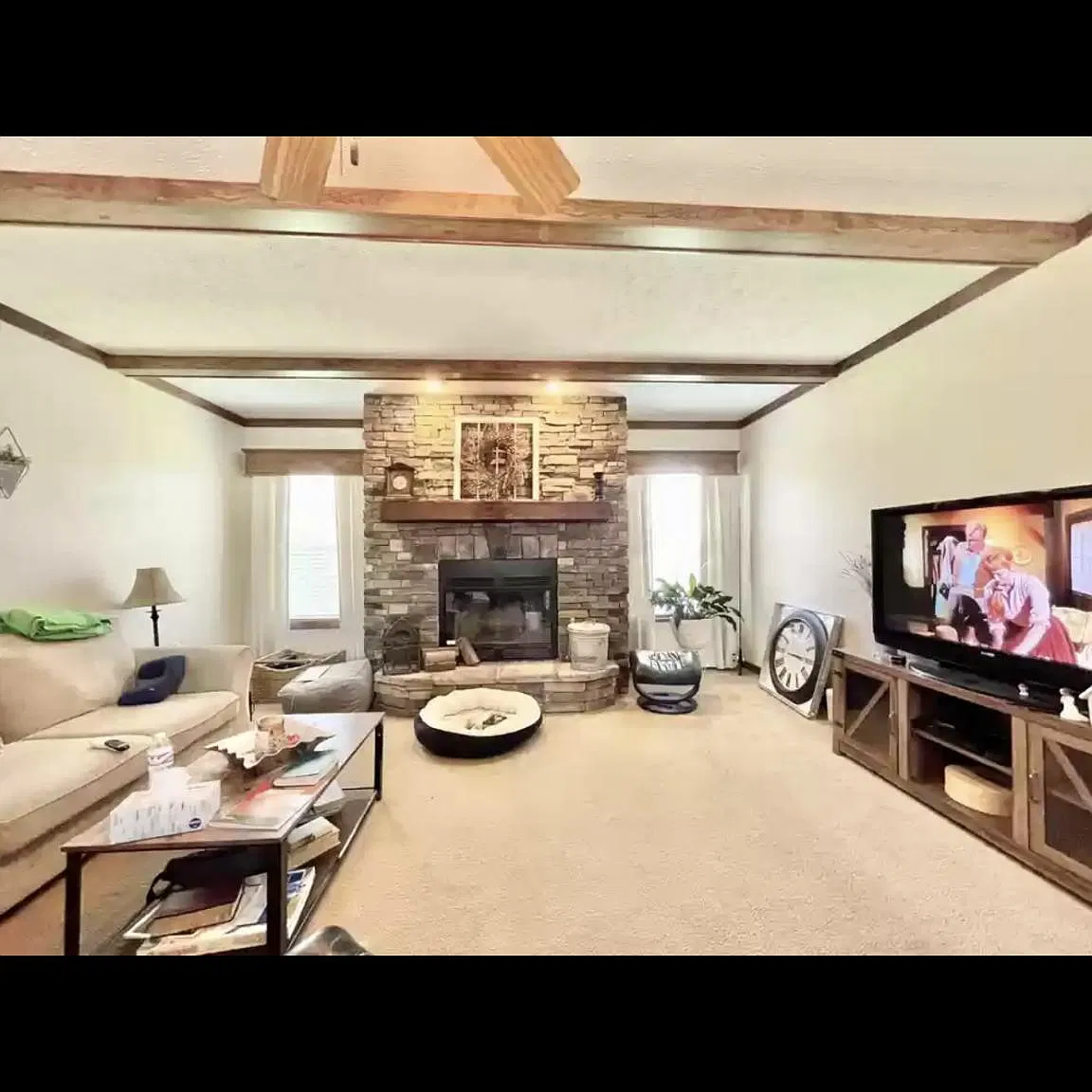 3 bed, 1980 sqft, $1,500 — Photo 3