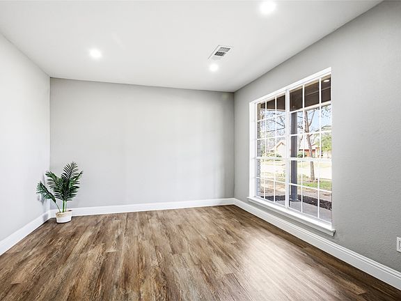 4th image of 1708 Park Ridge Ter