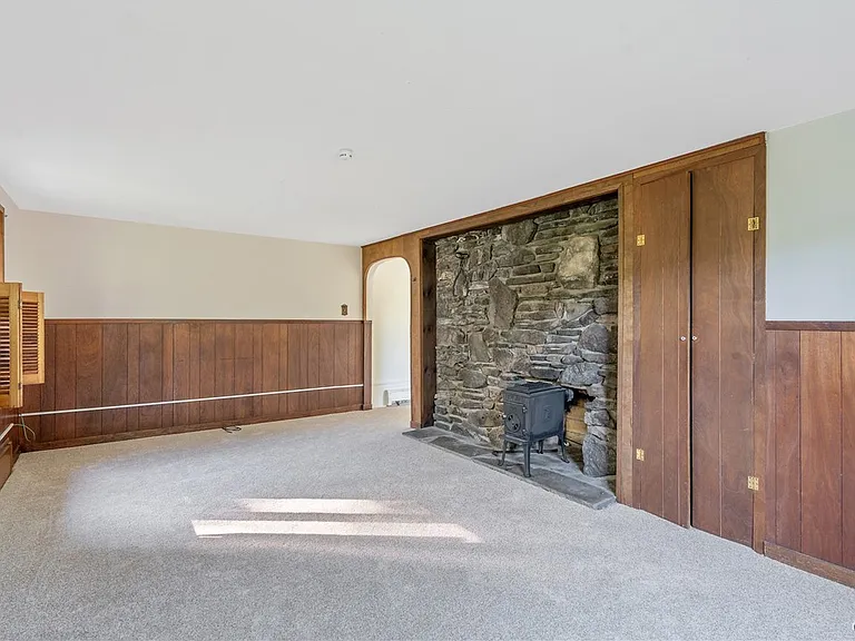 6555 Woodchuck Hill Rd — Photo 11