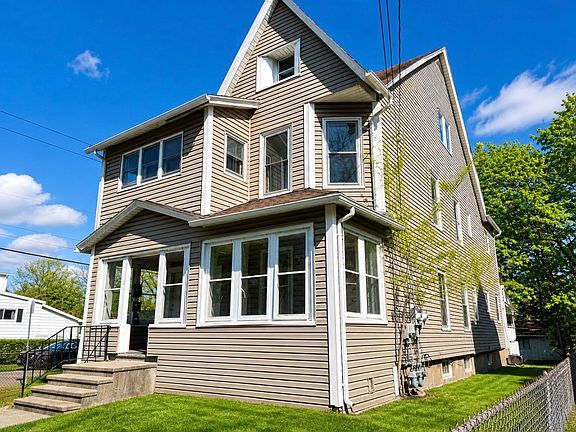 2nd image of 16 Highland Ave 2