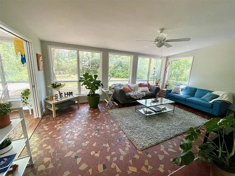 1723 NW 7th Ave — Photo 24