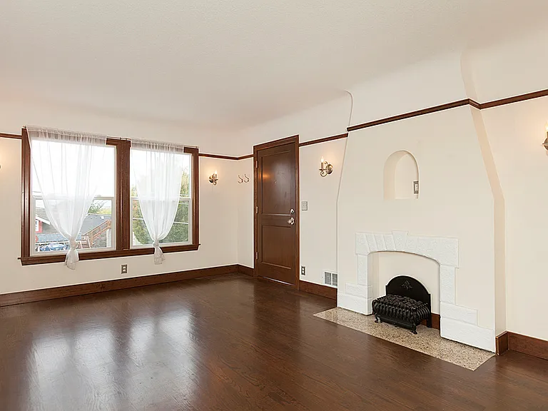 Alchemy Apartments - Located at the top of Phinney Ridge — Photo 10