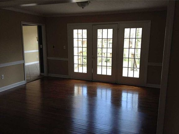 5th image of 5744 Orchardview Dr