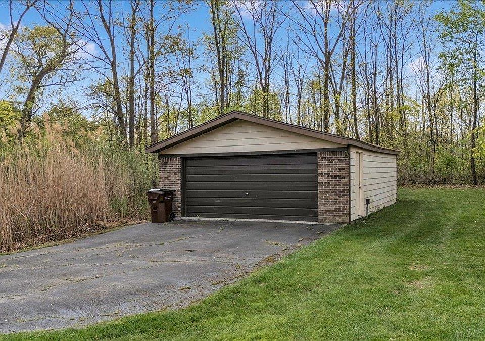 1st image of 55767 Sandy Vacant Ln