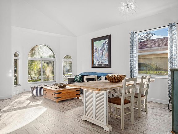 4th image of 6216 SW Bald Eagle Drive