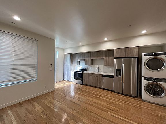 4th image of 528 W Culver St #B