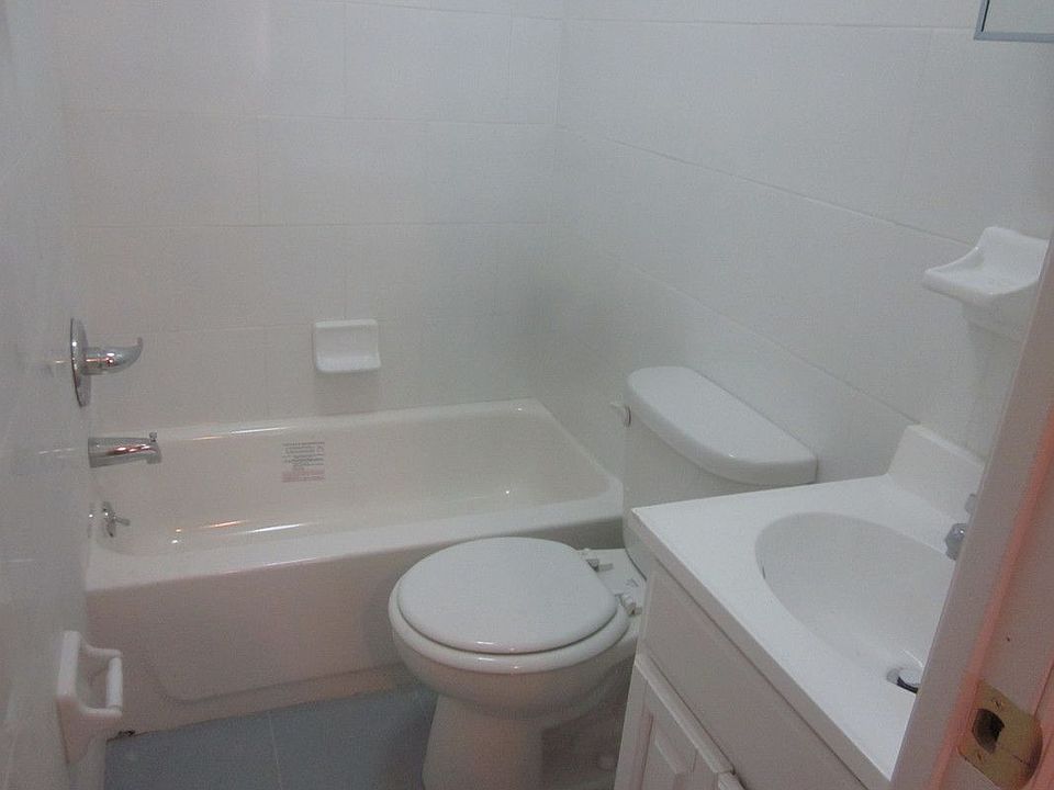 2nd image of 228 Boerum St APT 3L