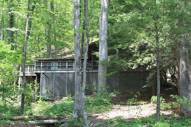 1st image of 440 Sugarloaf Dr