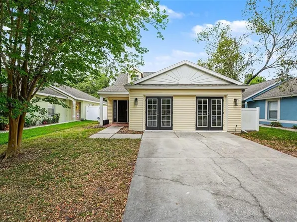5865 Meadowpark Pl, Lithia, FL 33547