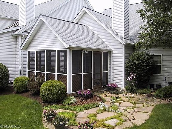 5th image of 29333 Buckthorn Pl #18