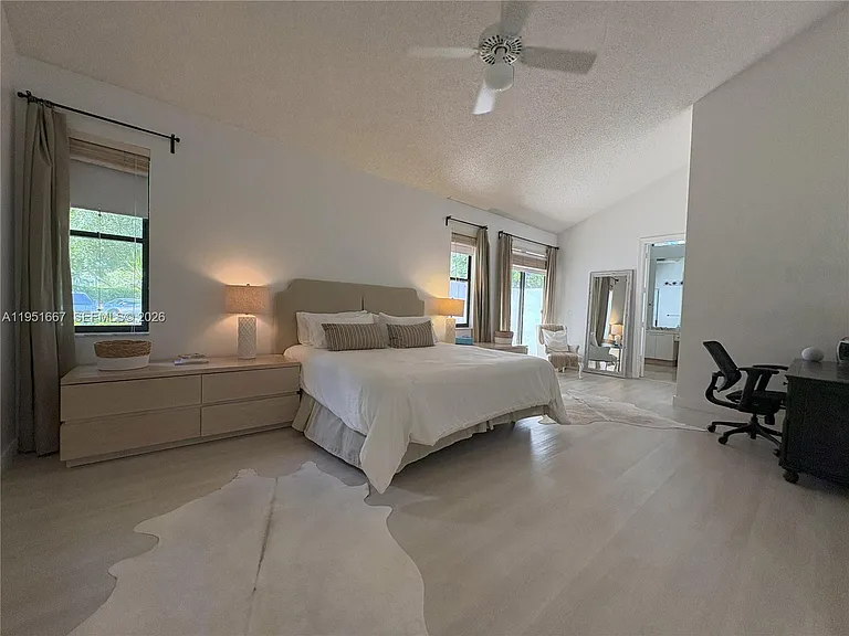 2538 Windsor Way Ct #NA — Photo 20