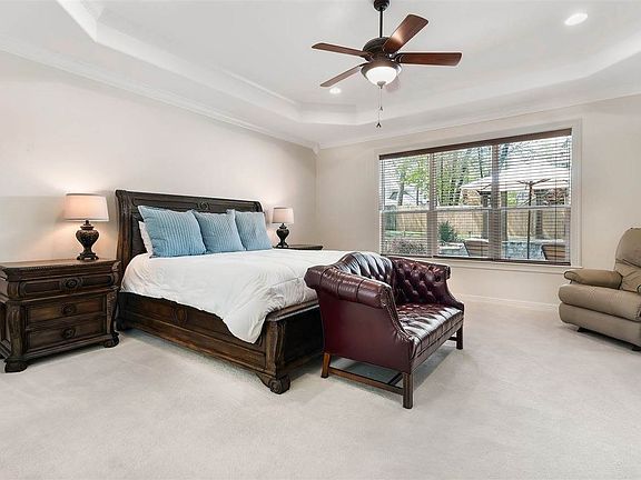 3rd image of 2406 Shadow Creek Cir