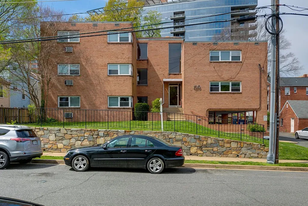 1 bed, 615 sqft, $2,000 — Photo 2