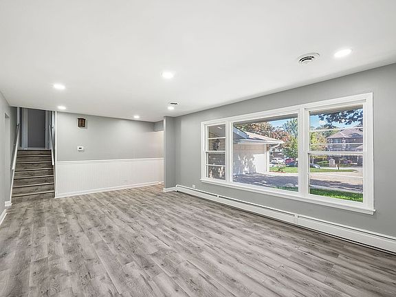 5th image of 8746 S 81st Ct