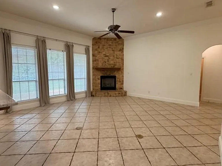 5603 Thomas Nelson Dr — Photo 7