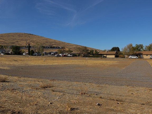 2nd image of 6061 E State Route 69 Dr