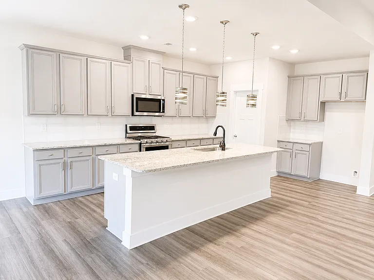 404 Cattail Hollow Way — Photo 10