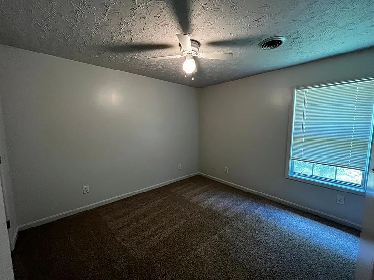 261 Fugate Ln #6 — Photo 6