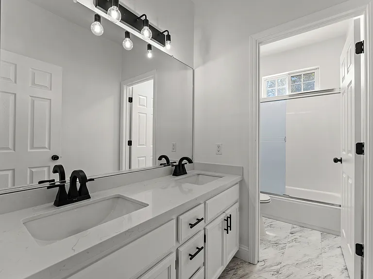 5812 Andrea Ct — Photo 4