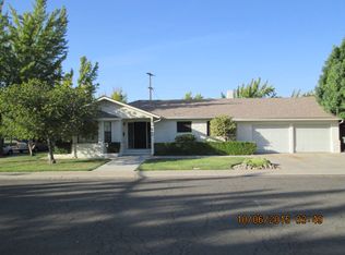 905 Crestwood Dr, Modesto, CA 95350