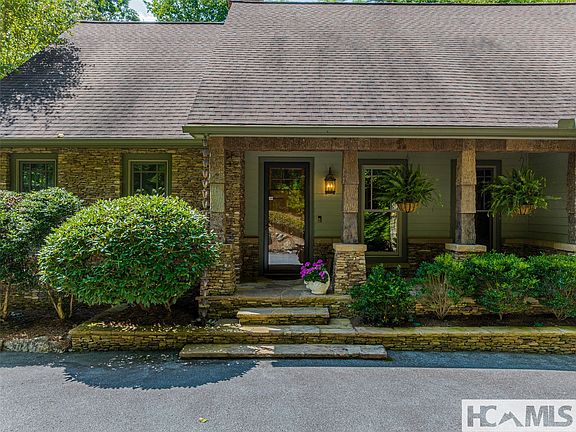 5th image of 285 Streamside Drive