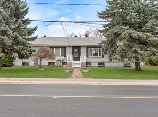 2159 Victoria St #1, Innisfil, ON L9S1J7