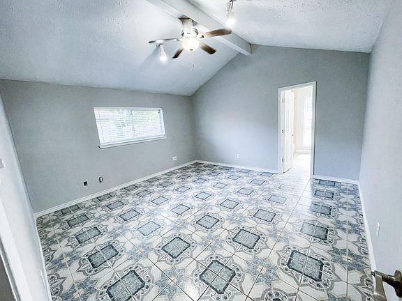 5th image of 8030 Tamayo Dr