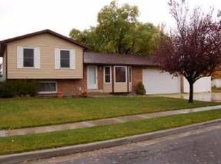 450 E Wyandotte Ave, Sandy, UT 84070