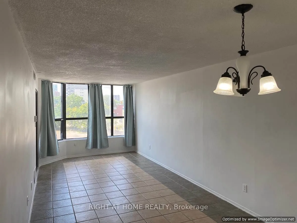 3 bed, $2,800 — Photo 3